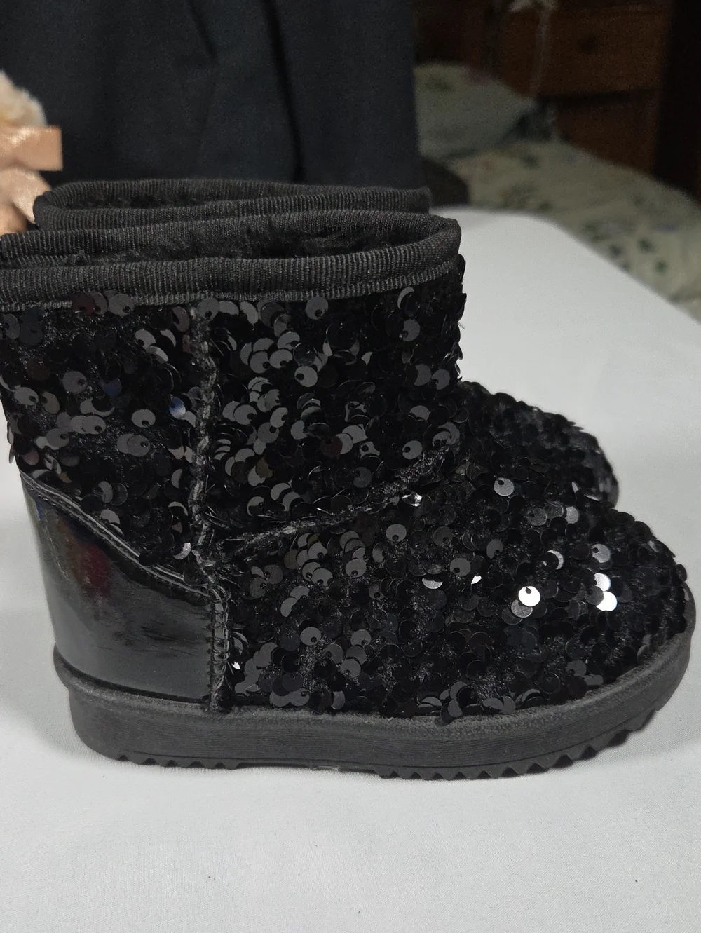 Childs Black Sequin Faux-Fur Ankle Boots By Link - Child Size 5